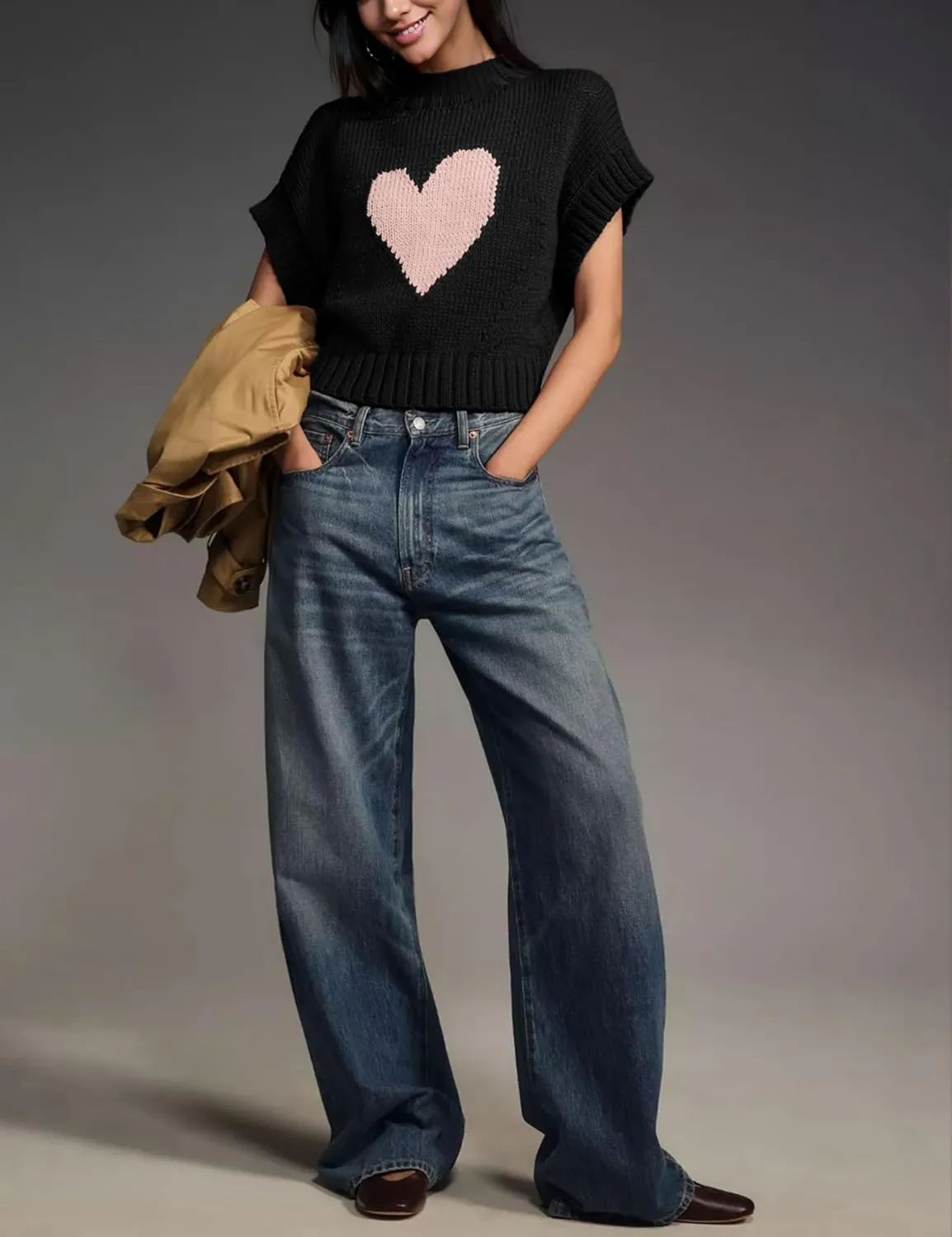 Cap Sleeve Sweater Tank Tops for Women Mock Neck Sweater Vest Cute Heart Knit Cropped Pullover Top