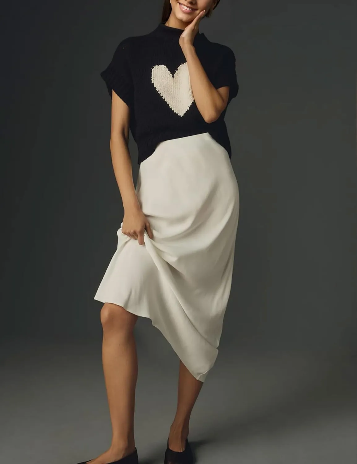 Cap Sleeve Sweater Tank Tops for Women Mock Neck Sweater Vest Cute Heart Knit Cropped Pullover Top