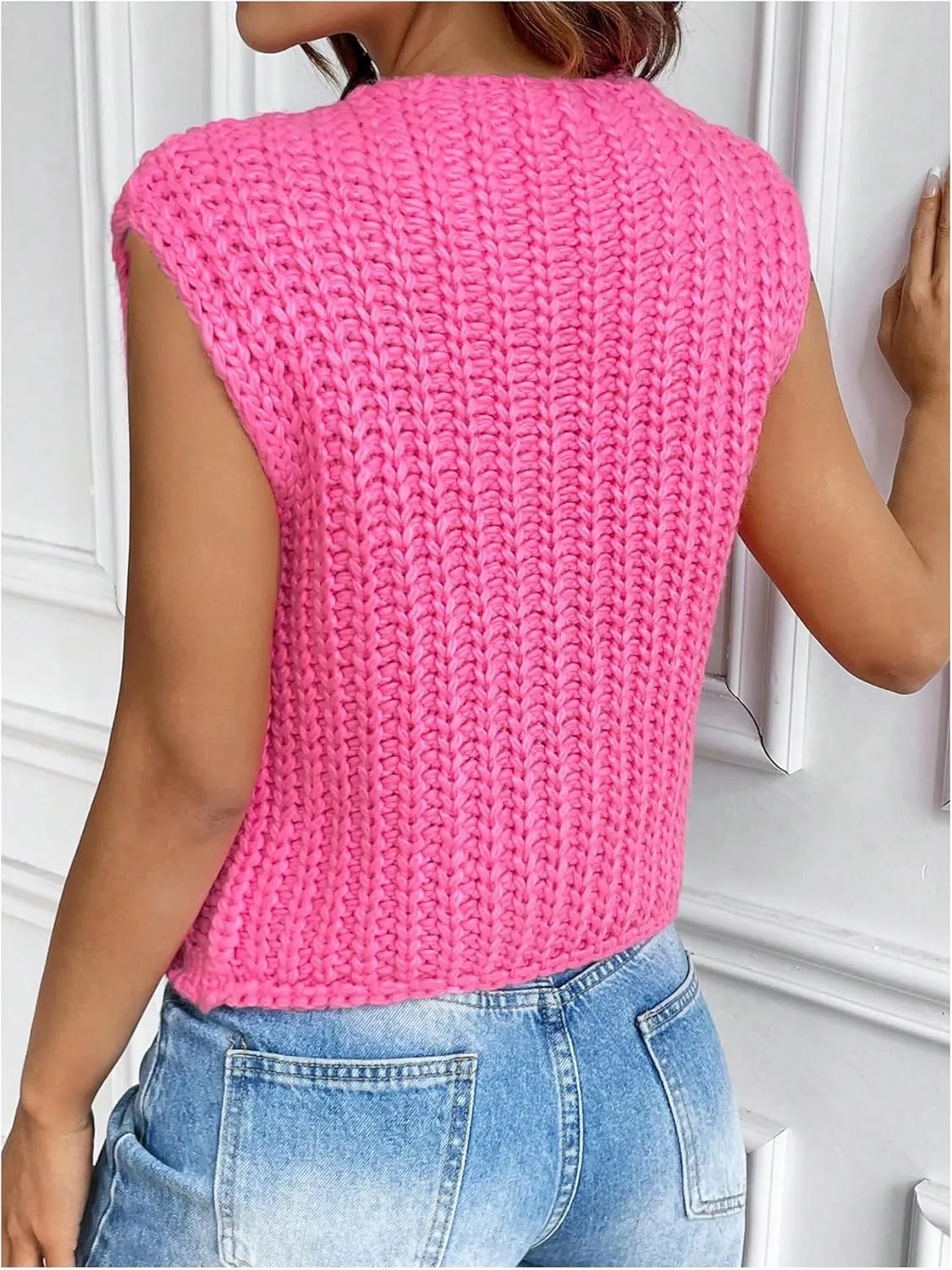 Floerns Women's Chunky Knit Sweater Vest Button Front Sleeveless Pullover Top