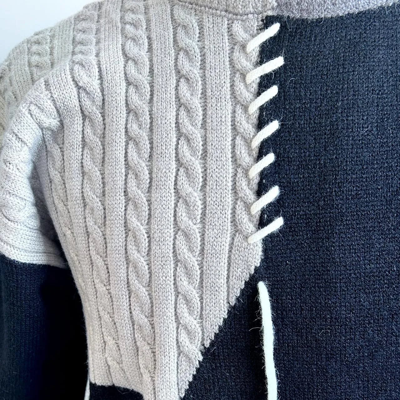 GURUNVANI Patchwork Sweater Mens Colorblock Jumper Cable Knitted Pullover Oversized