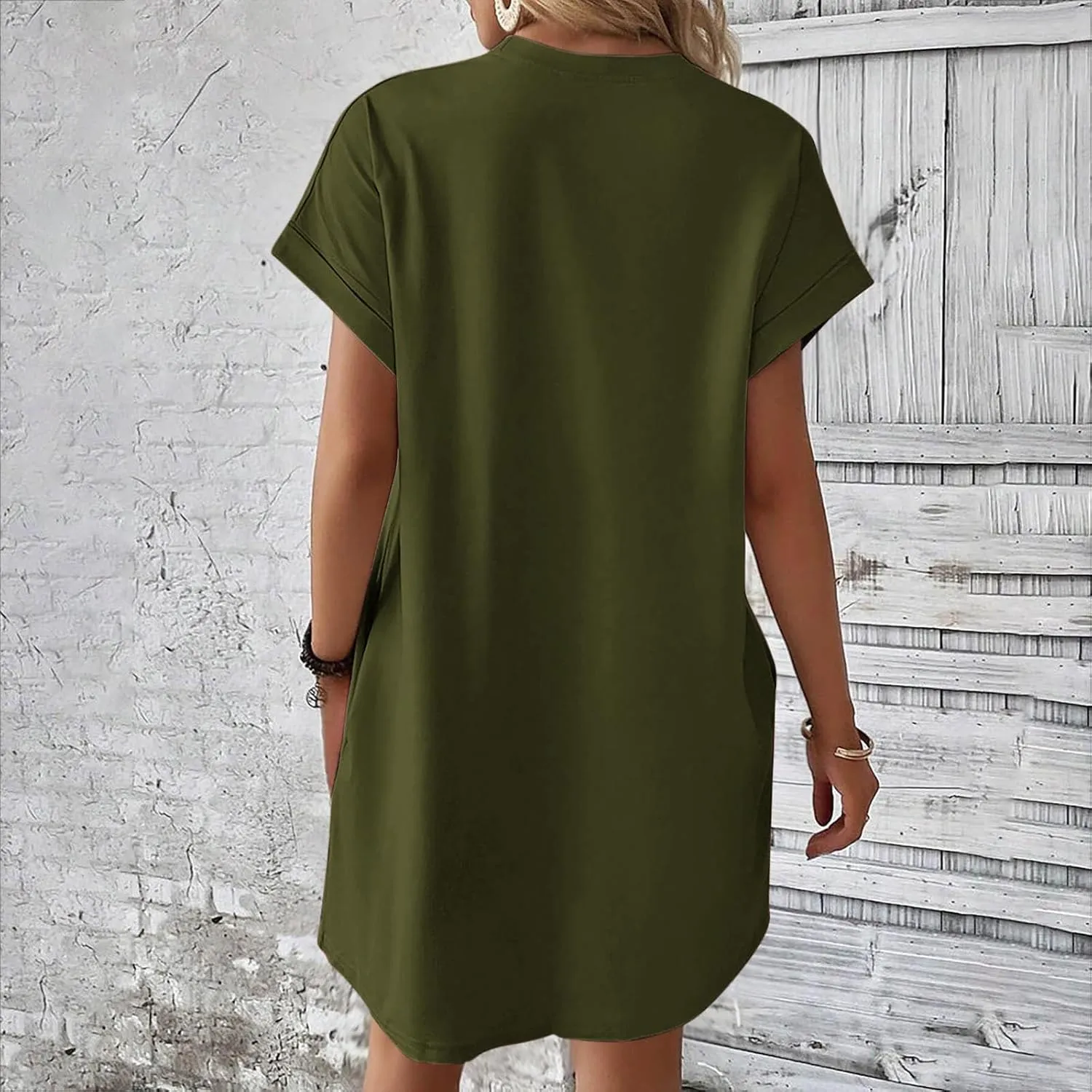 Summer Dresses for Women 2025 Trendy Short Sleeve Round Neck Tshirt Dress Casual Loose Mini Dress with Pockets