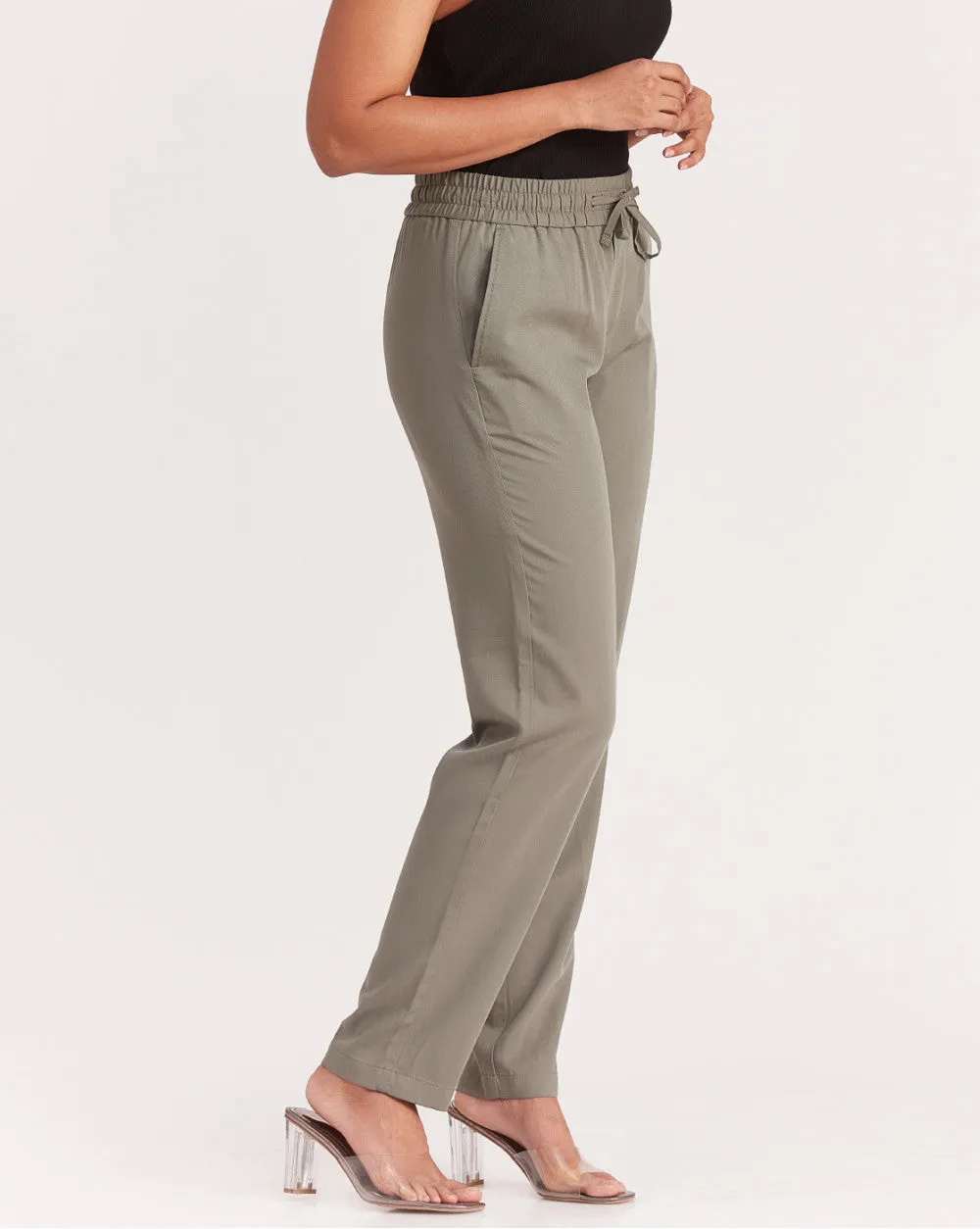 Tapered & Relaxed Fit Drawstring Pants - Sage Green